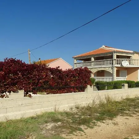 Amazing With Outdoor Swimming Pool וילה *
