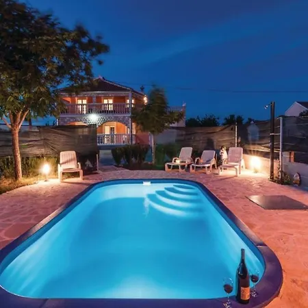 Amazing With Outdoor Swimming Pool * Stankovci (Zadar)